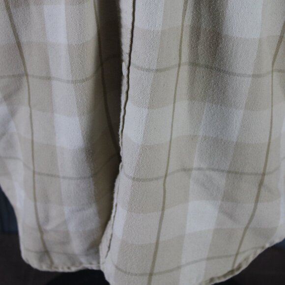 Snowboard Shirt Button Down - White and Cream Plaid Burton - Men's Large - Picture 4 of 9